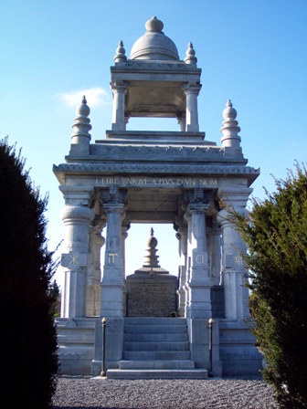 Mausol�e Goble d'Aviella